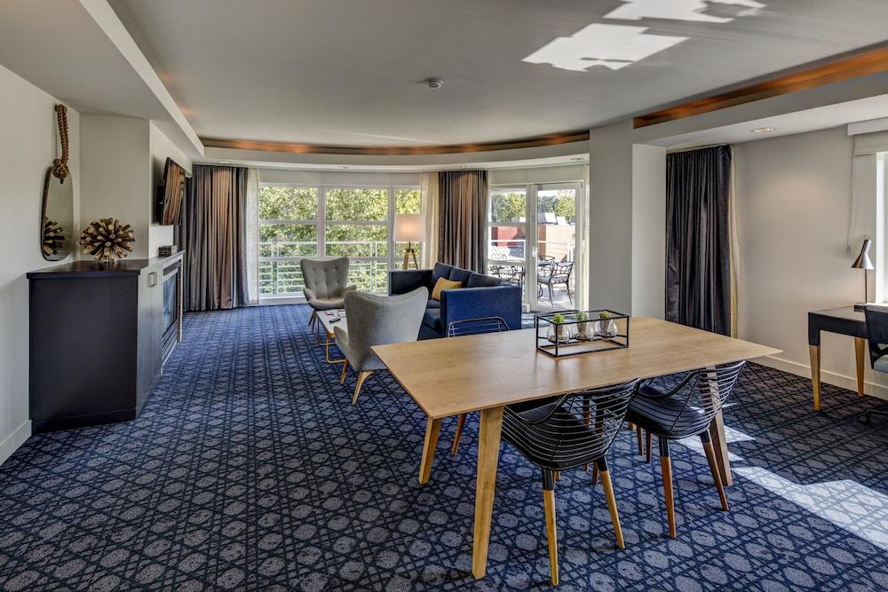 River'S Edge Hotel Portland, Tapestry Collection By Hilton Exterior photo